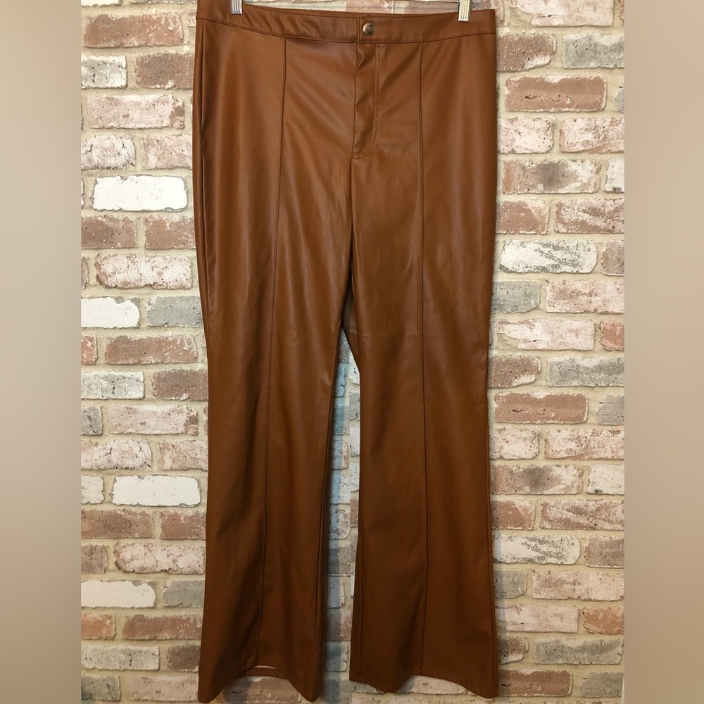 NWT Wild Fable Faux Leather Pipe-Trim Brown Wide Leg Woman's Pants Size 16